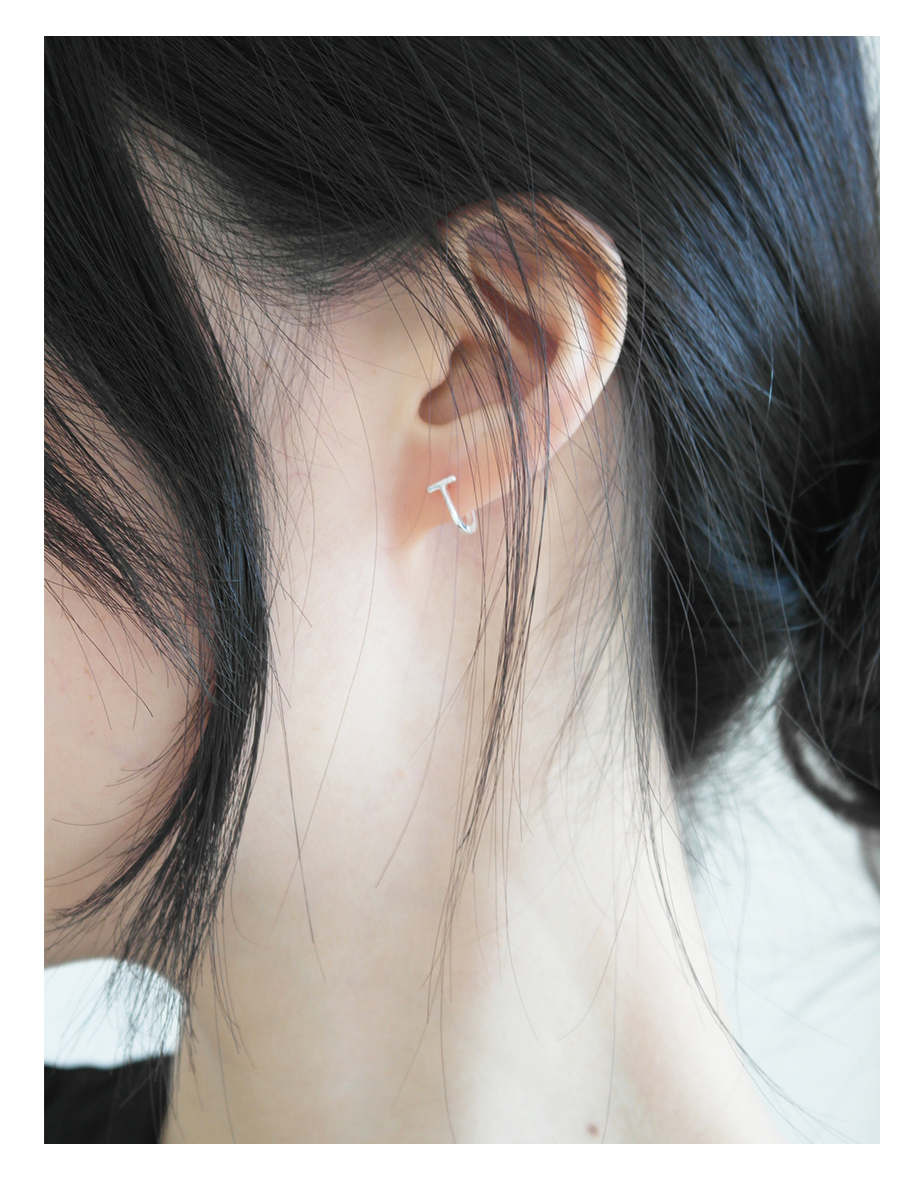 (silver 92.5) T shape simple earrings