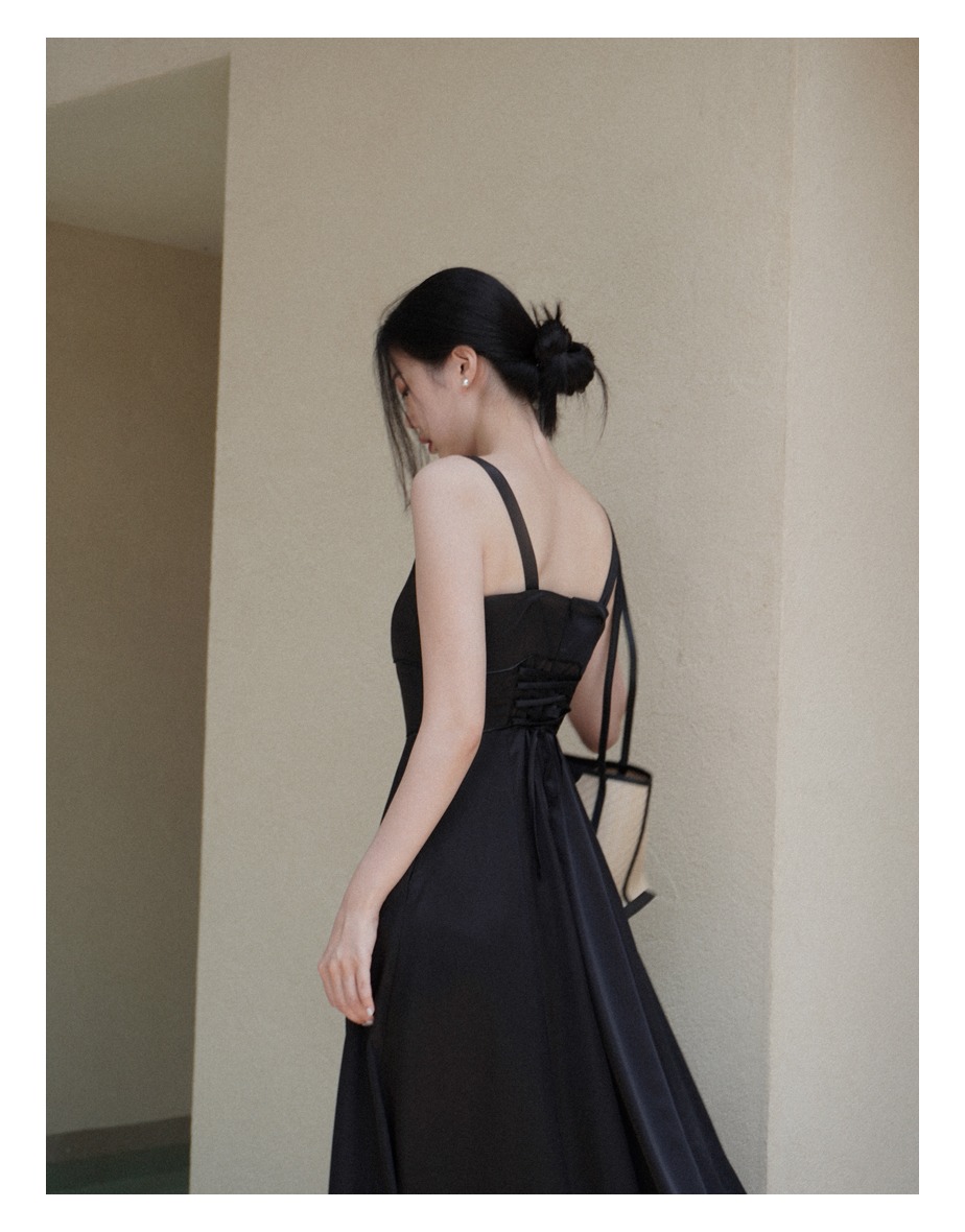 uur française bustier dress [satin-black]